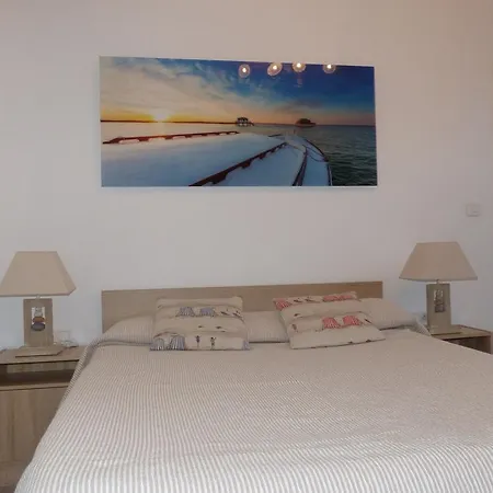 L'aquarium شقة فندقية آركاشو